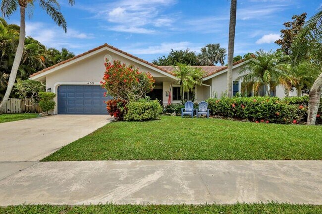 Building Photo - 455 Mohawk Ln