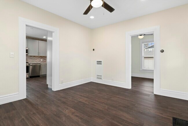 Building Photo - 715 Arcadia Pl