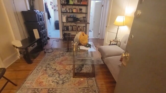 Building Photo - $500 Promo expired, now NO FEE!  Perfect for I-20 students looking to save money and live near BU...