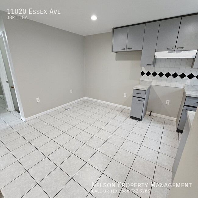 Building Photo - 11020 Essex Ave