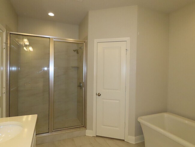 Building Photo - Gorgeous 3 Bedroom, 2 Bath Home in South Tyler! Tyler ISD: Jack Elementary