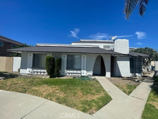 Primary Photo - 17061 Grove Cir