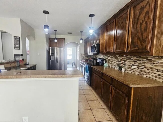 Building Photo - Perfect Family Home in McKinney – Communit...