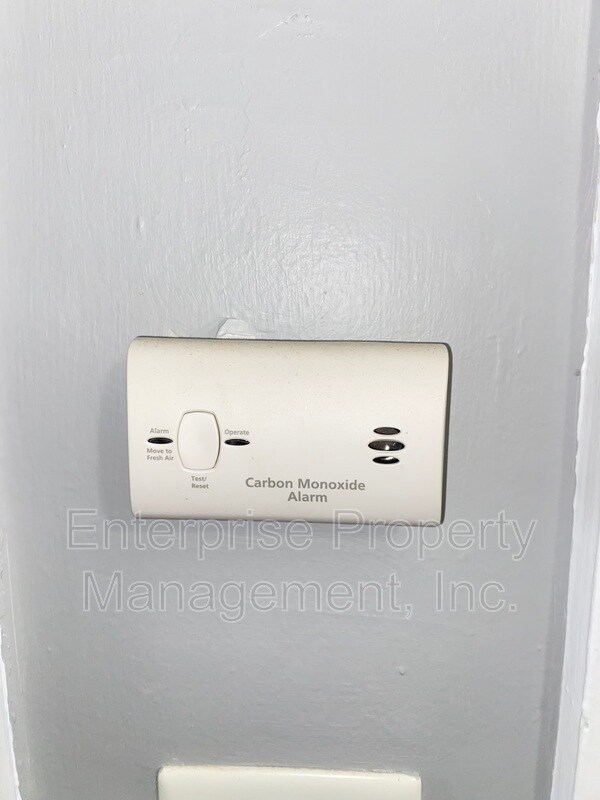 Building Photo - 3654 Mason Ave