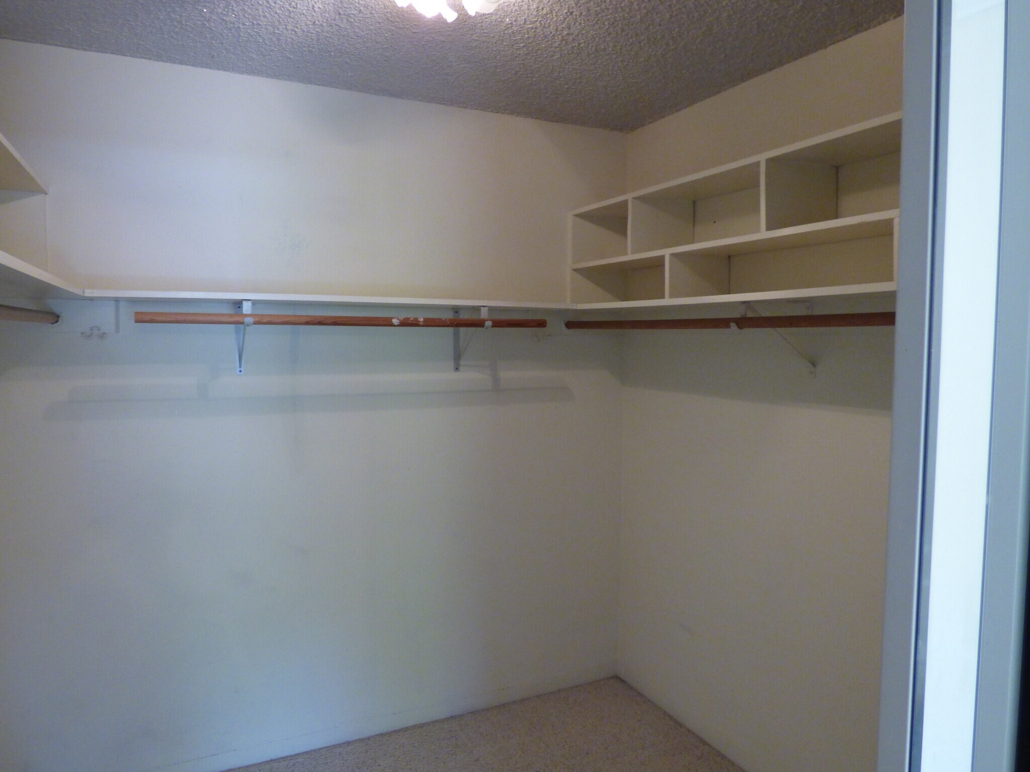 Master Closet - 6016 S Land Park Dr