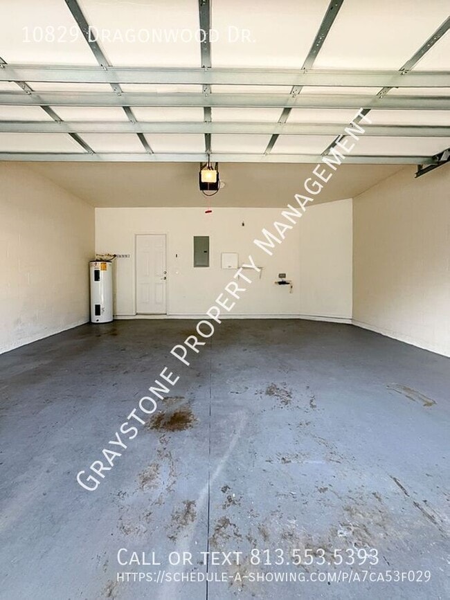 Building Photo - 10829 Dragonwood Dr