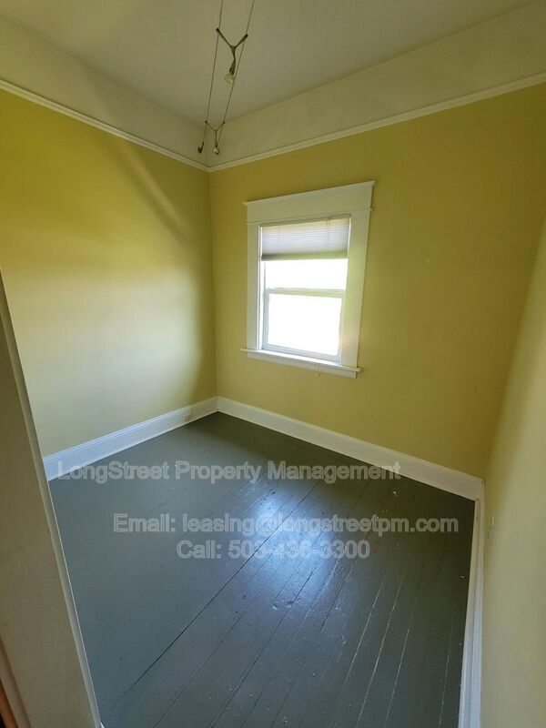 Building Photo - 3816 N Borthwick Ave