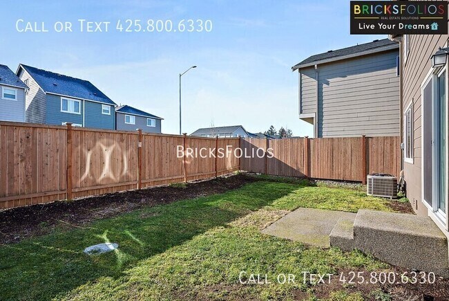 Building Photo - 10706 185th St E