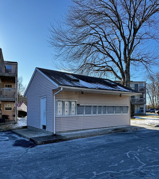 Building Photo - 71 Heather Ridge