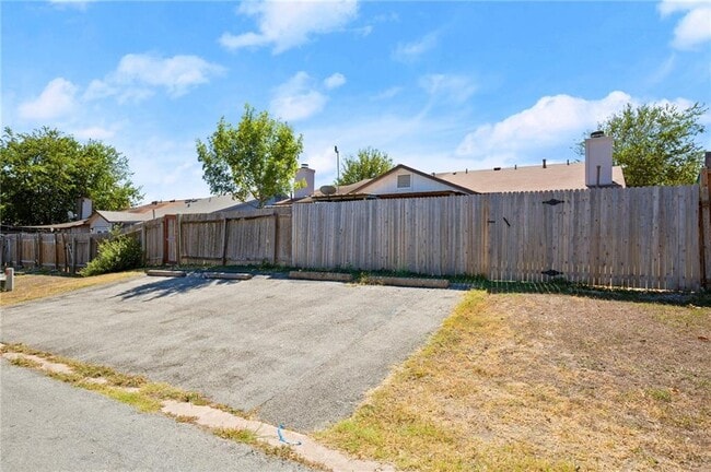 Building Photo - 1134 Orchard Park Cir