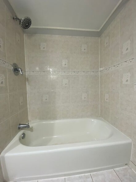 Building Photo - 5420 Charlottesville Rd