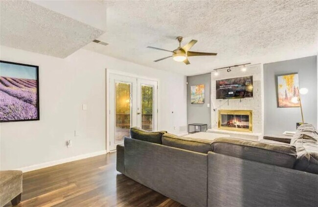 Building Photo - 5671 Bobby Brook Ct