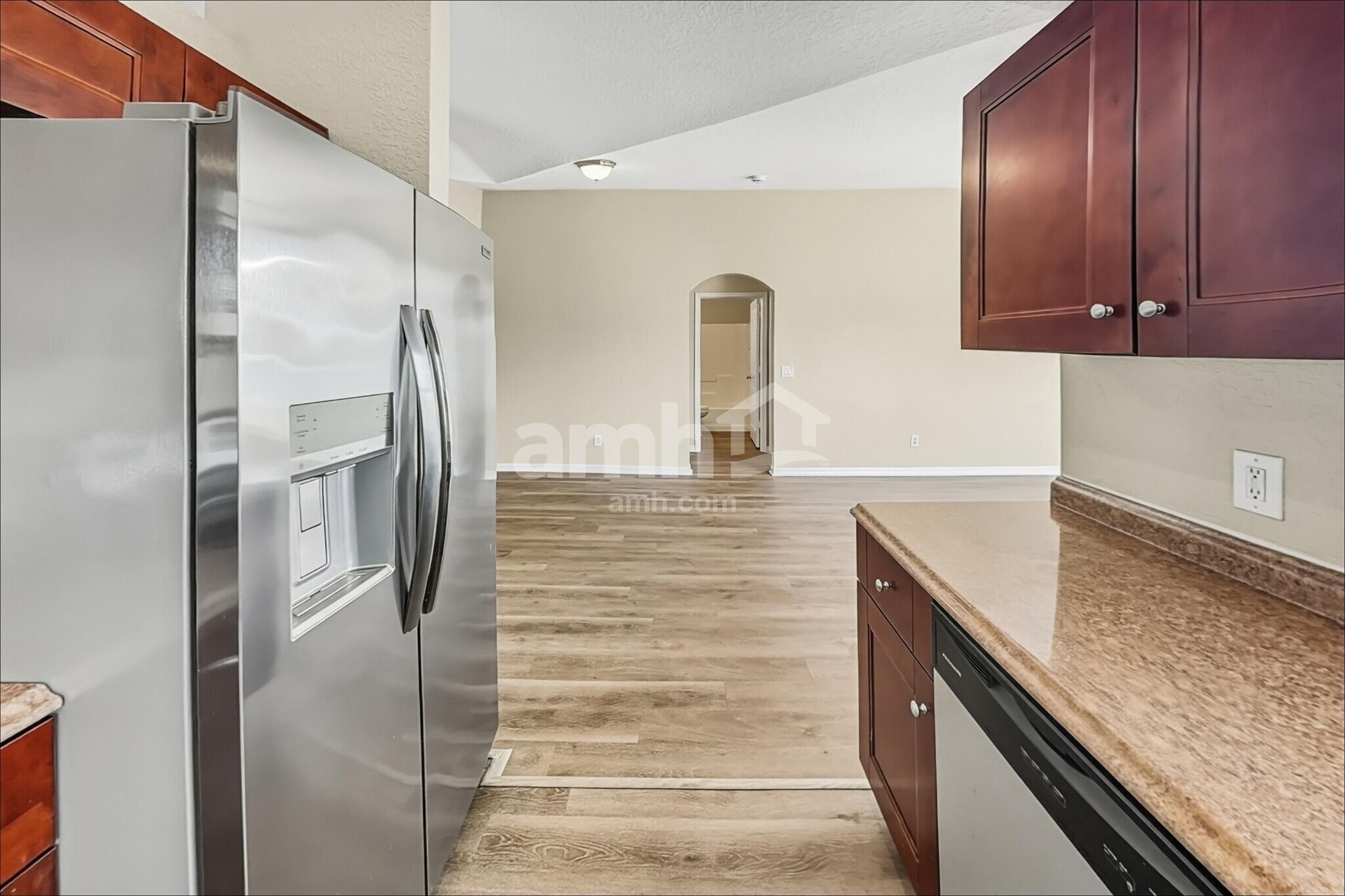 Building Photo - 3965 SW Laffite St