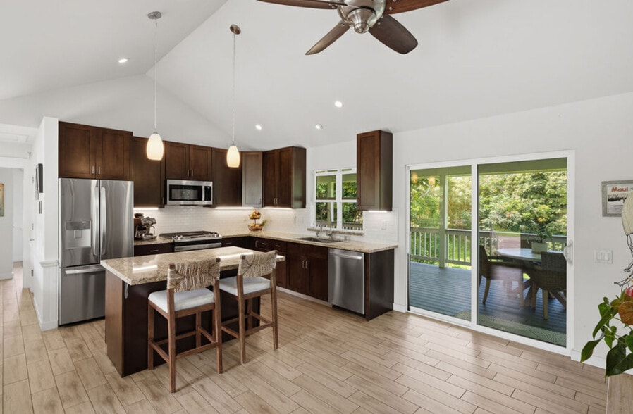 Building Photo - 896 Hoomalolo Pl