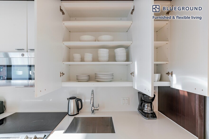 Building Photo - 1212 4th St SE