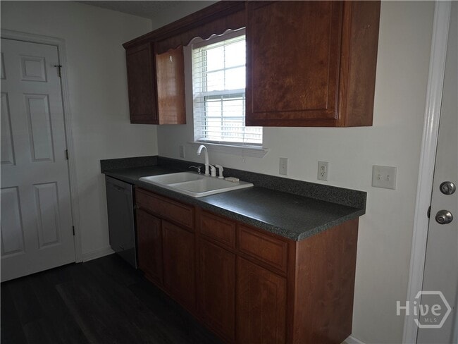 Building Photo - 212 Bailee Ave