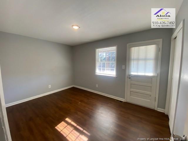 Building Photo - 4207 S Dowfield Dr
