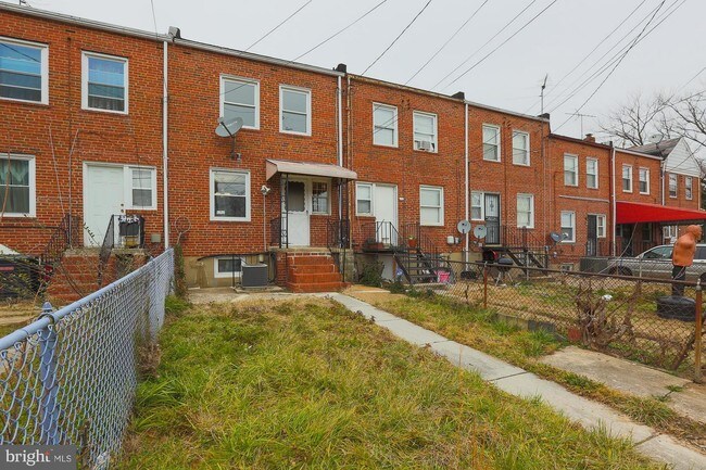 Building Photo - 3743 Bonview Ave