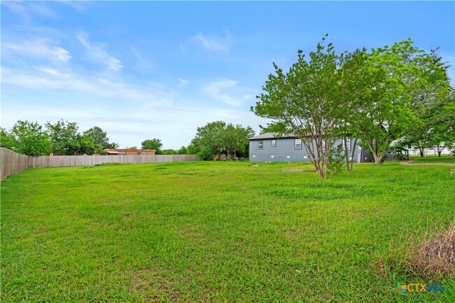 Building Photo - 183 Shelley Ln