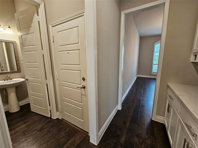Building Photo - 2065 Snapdragon Rd