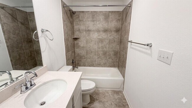 Building Photo - 144 Lime St