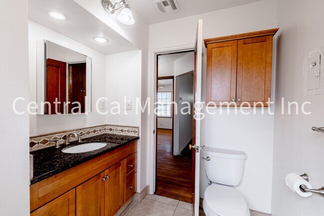 Building Photo - 3 Bedroom/1 Bath Home with Solar - $1595 per month!