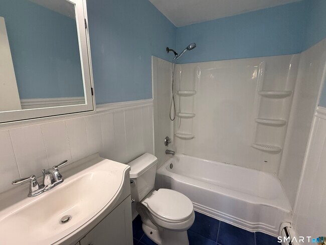 Building Photo - 47 Terrace Gardens
