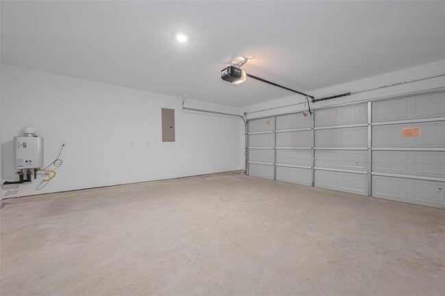Building Photo - 6431 Geyser Starish Dr