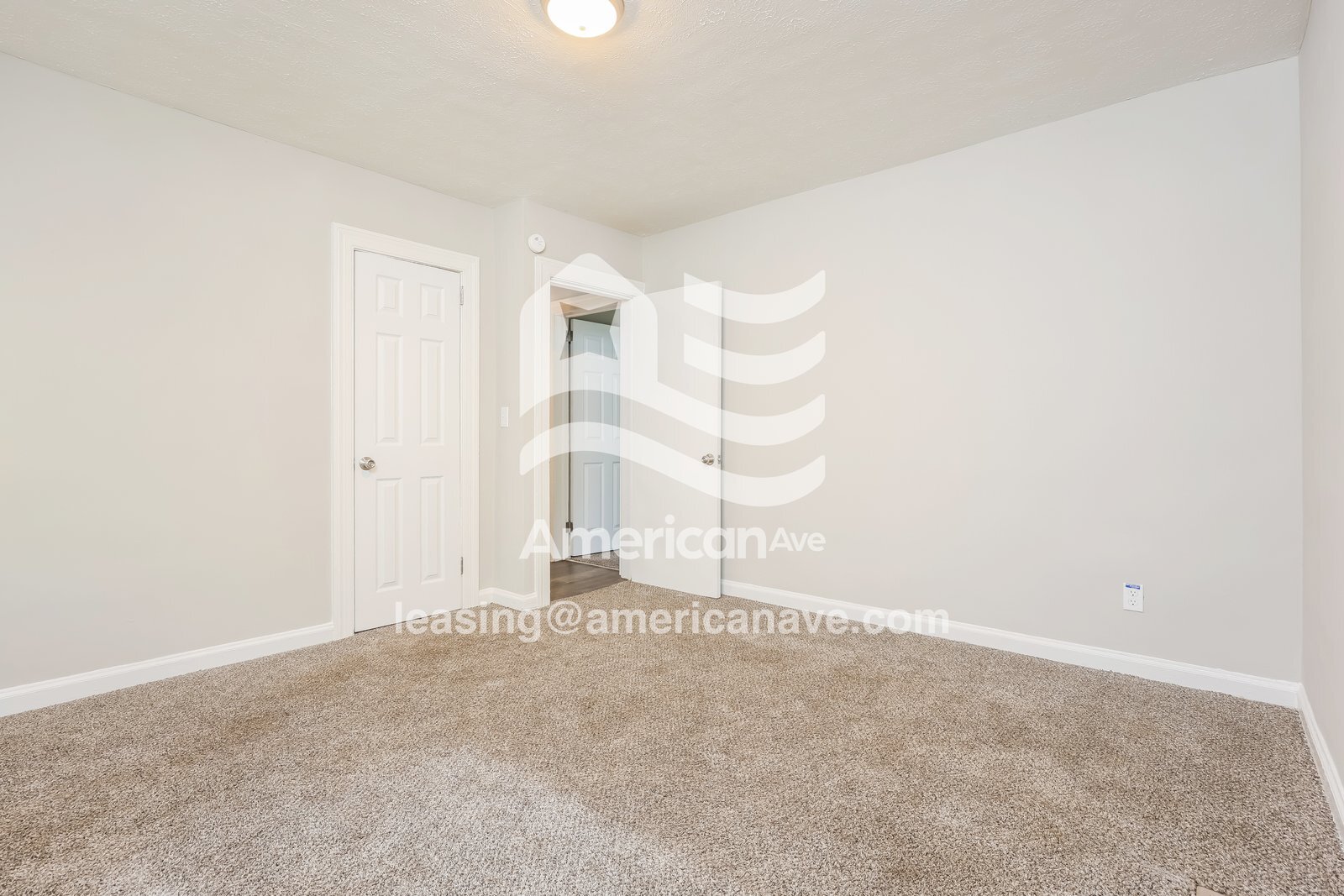 Building Photo - 2017 7th St