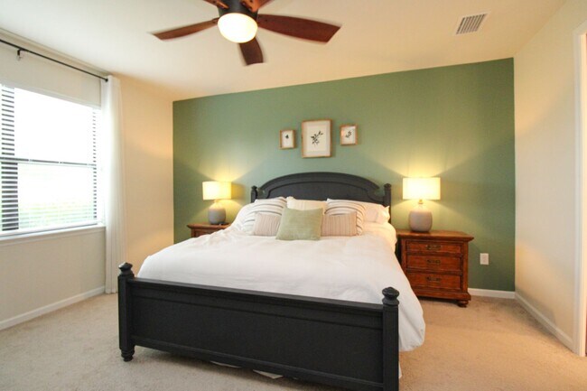 Building Photo - ** STUNNING 2012 NEW CONSTRUCTION 3/2 HOME...