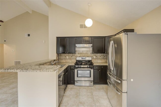 Building Photo - 1411 Brickarbor Dr