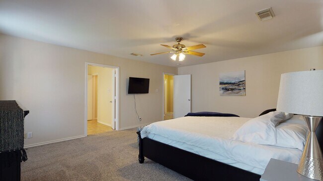 Building Photo - 5614 Spring Quail