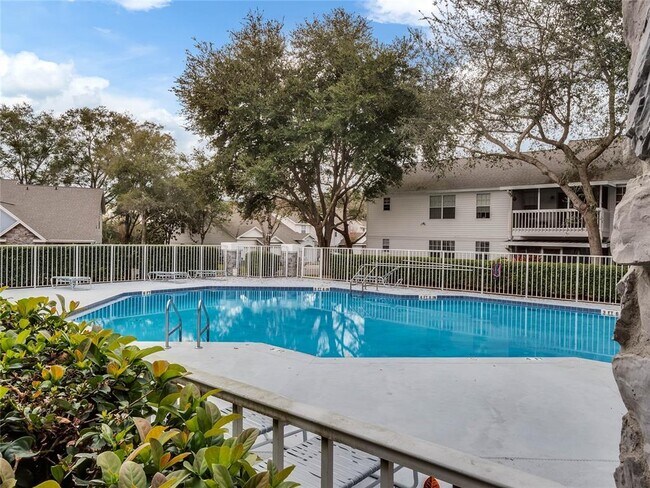 Building Photo - 930 Loch Carron Dr