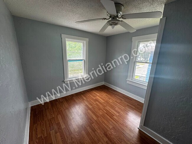 Building Photo - 3015 Holton Ave