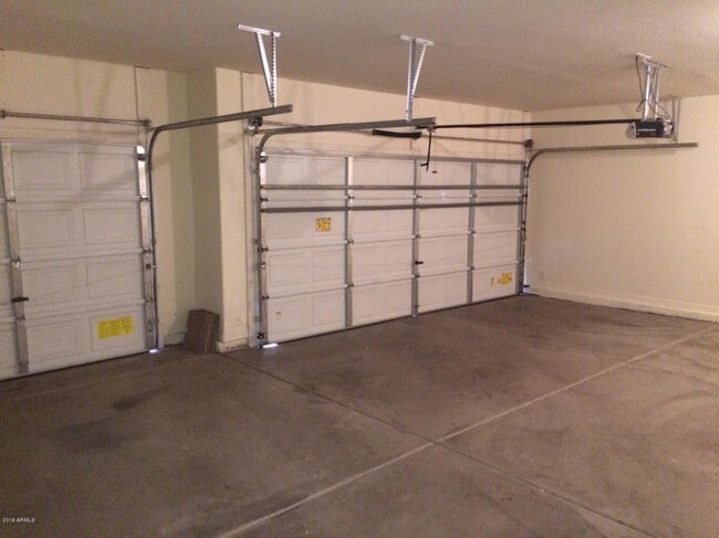 Building Photo - 15739 N 172nd Ln