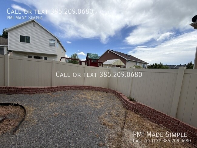 Building Photo - 2954 1310 W