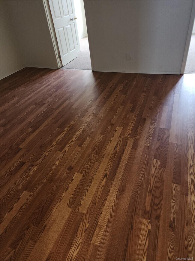 Building Photo - 205-11 Hollis Ave