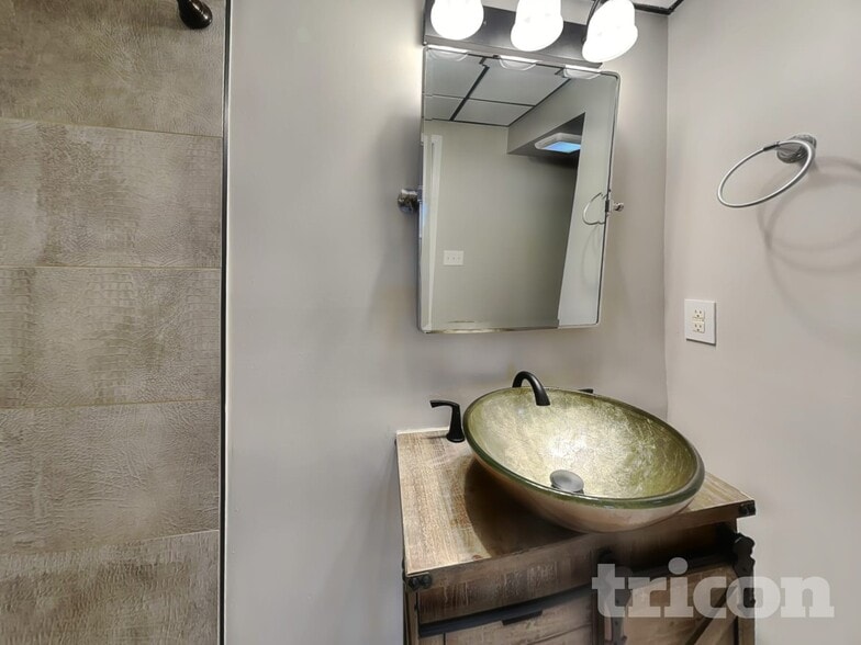 Building Photo - 4963 Preswick Ct