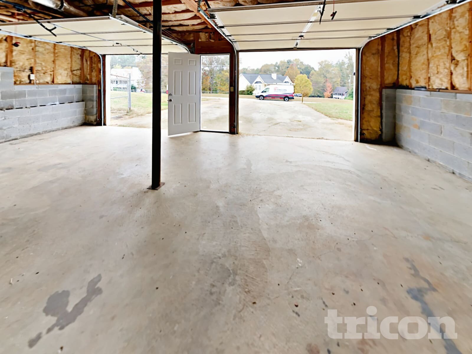 Building Photo - 15 Betty Ln