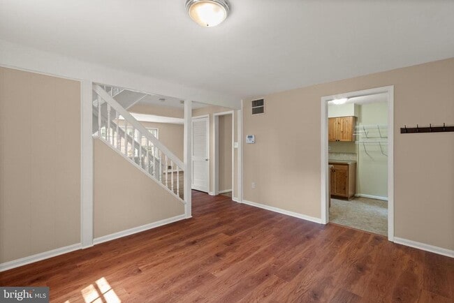 Building Photo - 13143 Putnam Cir