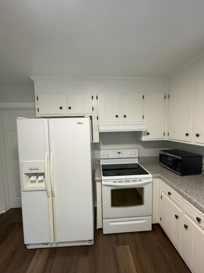 Building Photo - 115 Big Meadows Terrace