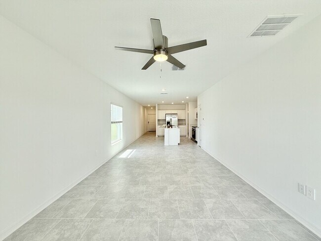 Building Photo - 1240 Tyler Lp