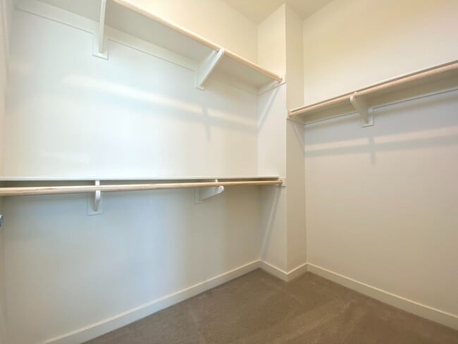 Building Photo - 2 BEDROOM HOME FOR LEASE IN IRVINE