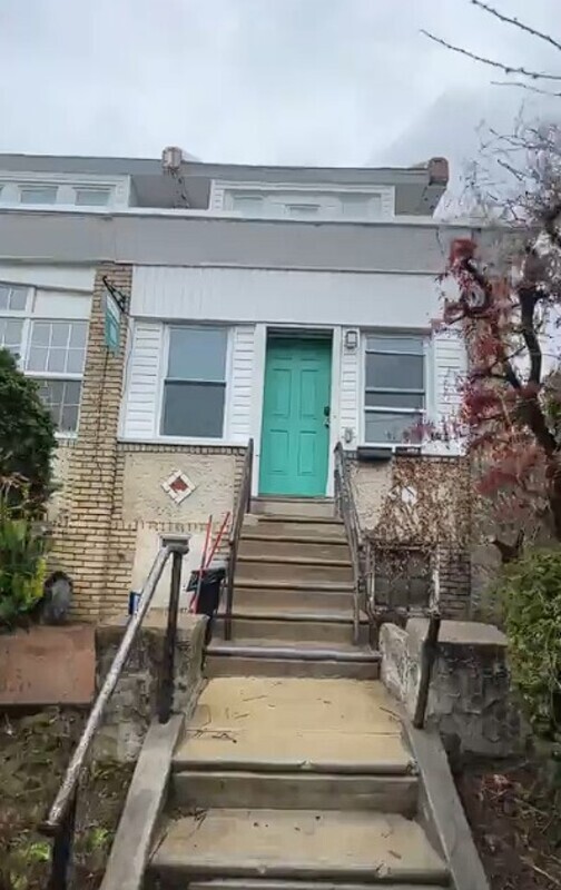 Building Photo - 4804 N 12th St