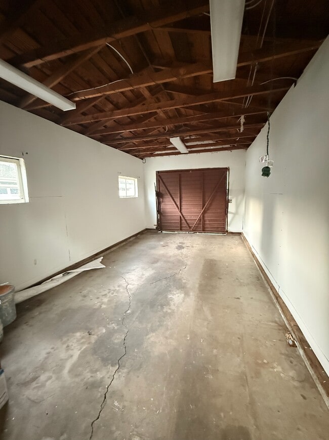 Building Photo - 509 Coronel Pl