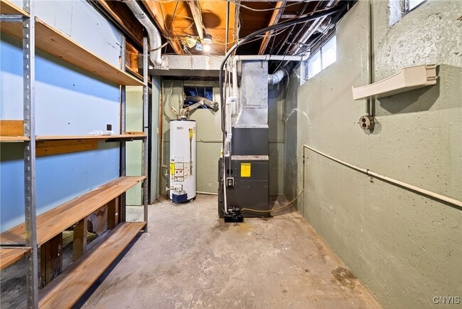 Building Photo - 310 Midwood Dr