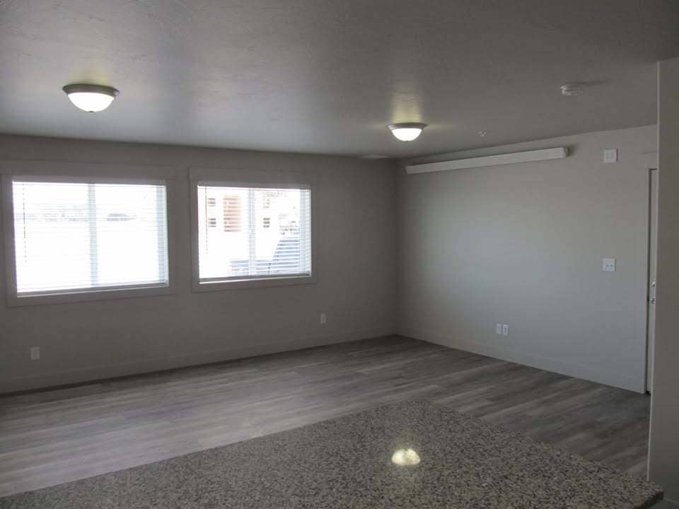 Building Photo - 6277 N Freedom Rd