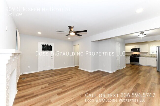 Building Photo - 909 S Josephine Boyd St
