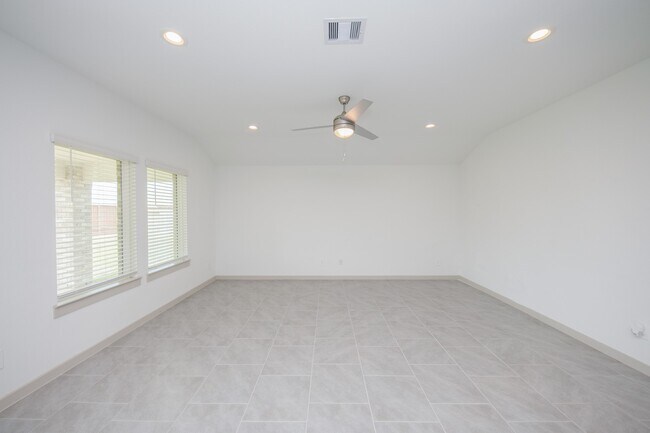 Building Photo - 29535 Paytons Park Ct