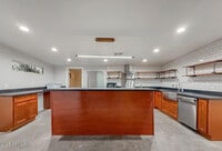 Building Photo - 1612 E Gaylon Dr